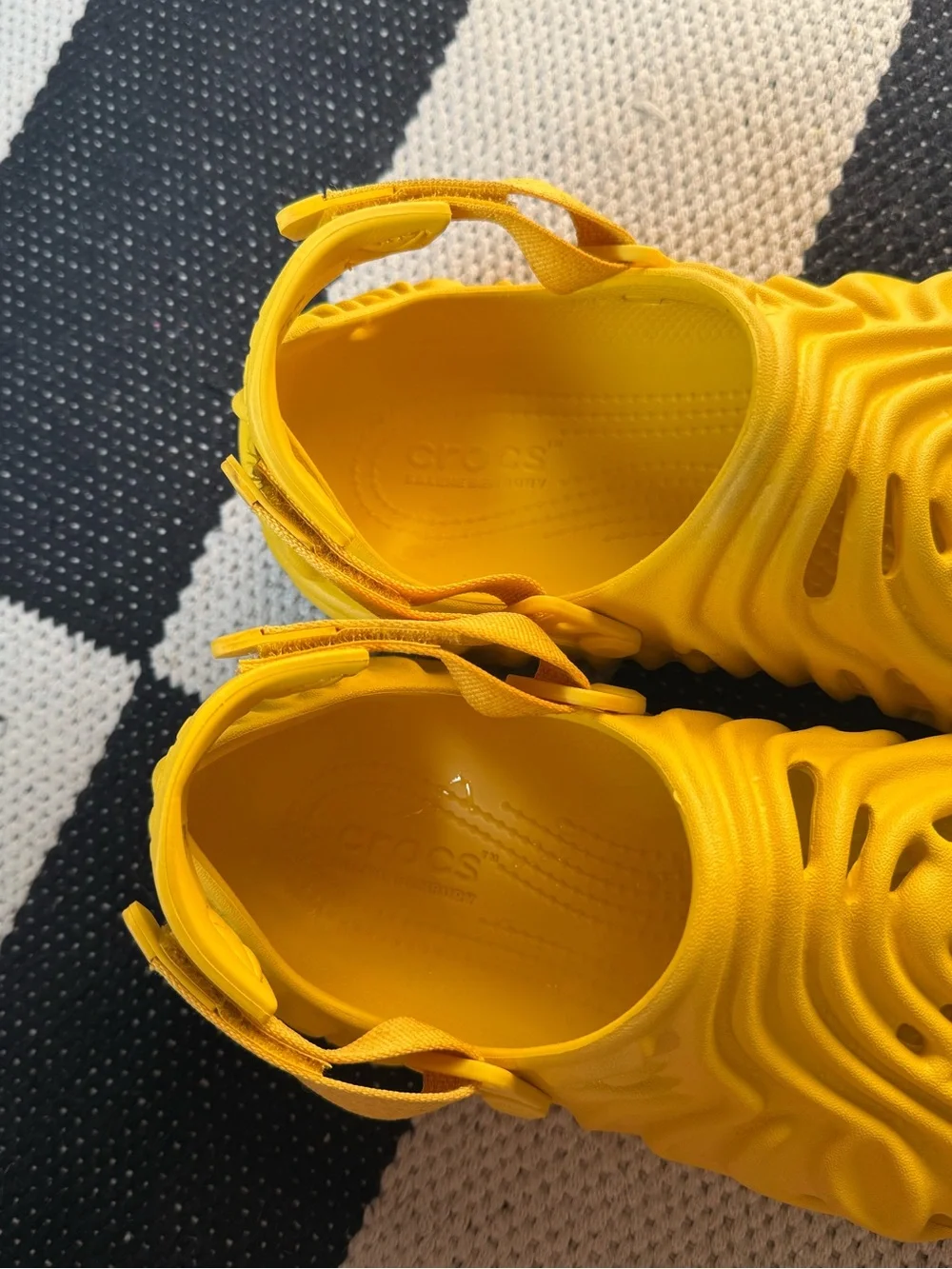 Salehe Bembury x Crocs Pollex Clog 'Yolk'